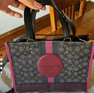 Coach DEMPSEY Carryall Tote Handbag Sig Jacquard Stripe